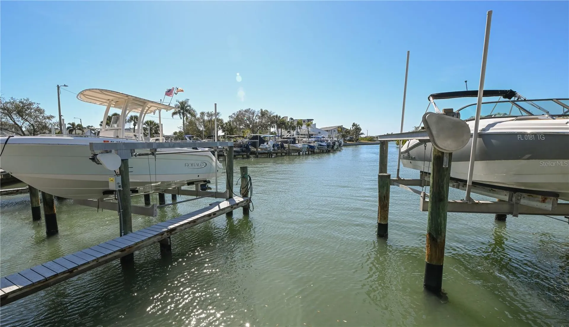11300 Harbor Way Largo FL 33774