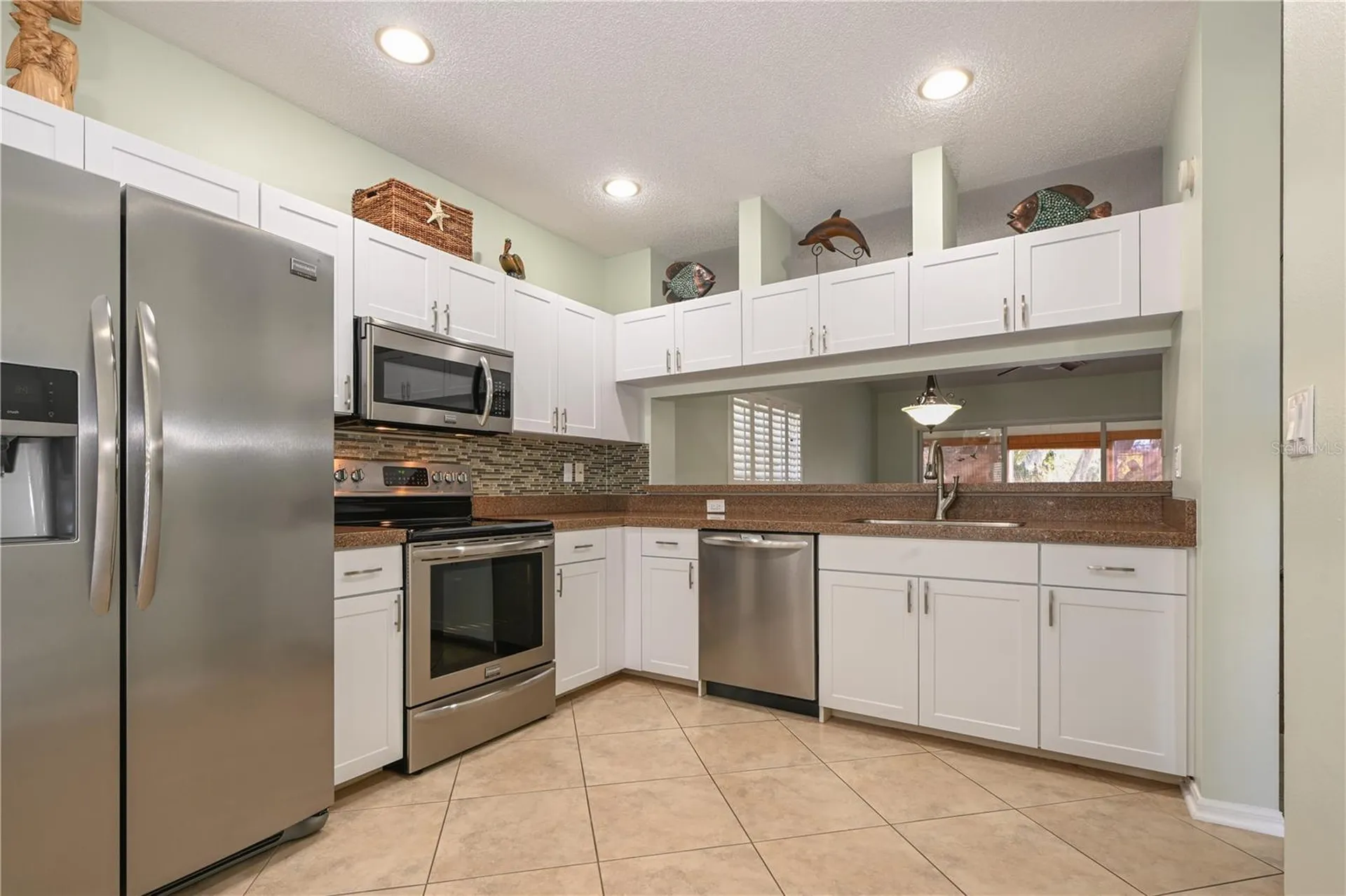 11300 Harbor Way Largo FL 33774