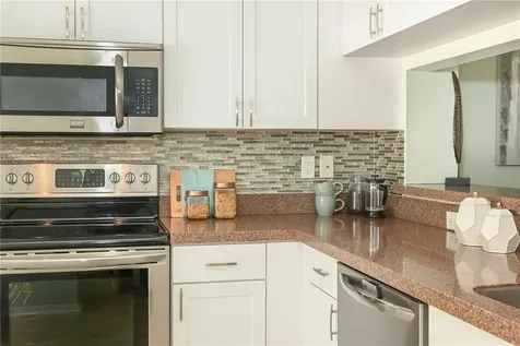 11300 Harbor Way Largo FL 33774