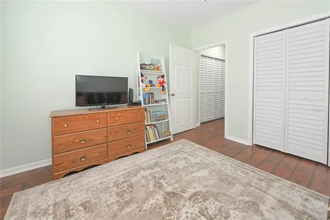 11300 Harbor Way Largo FL 33774