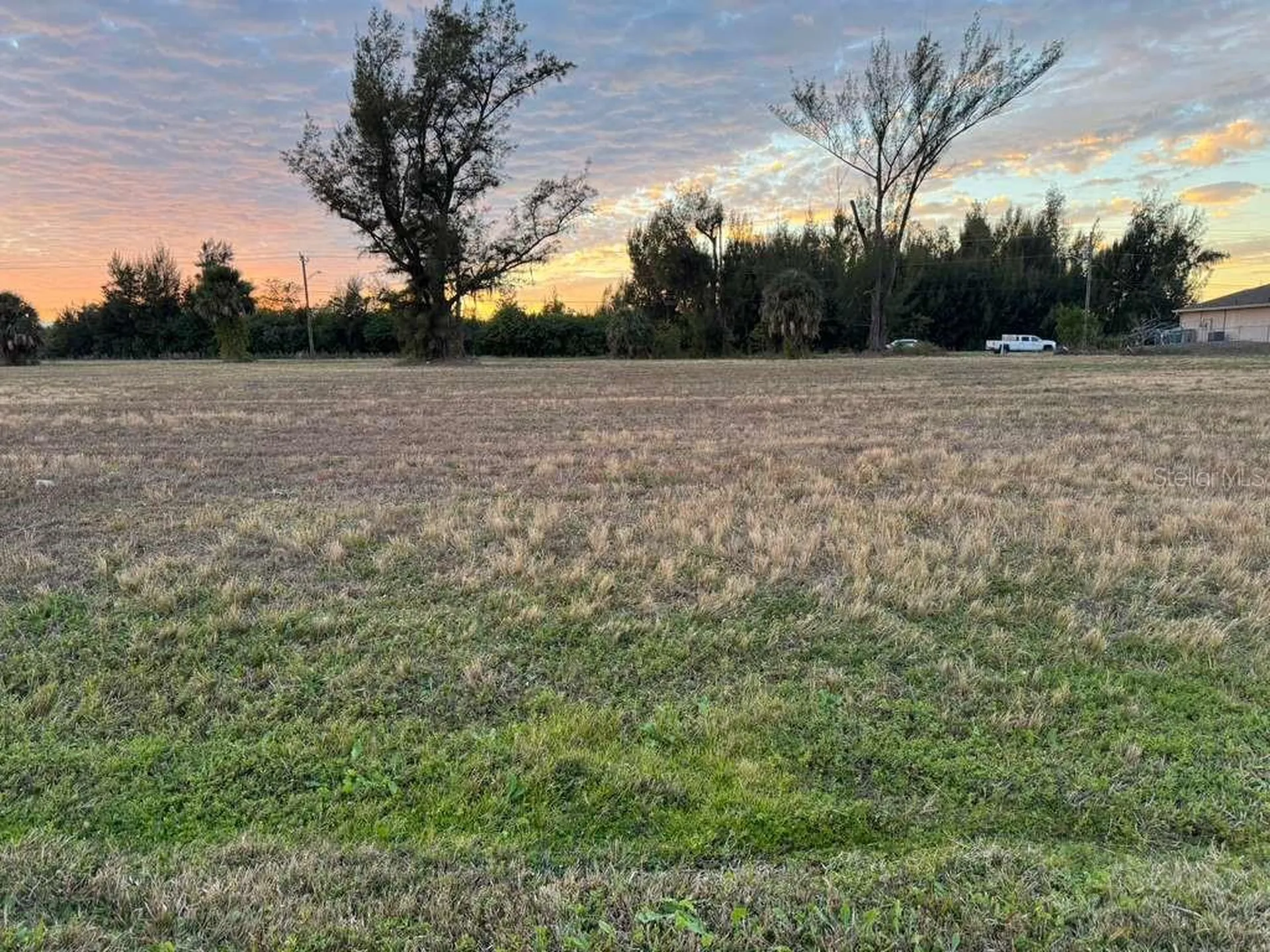 410 SW 15th Place Cape Coral FL 33991
