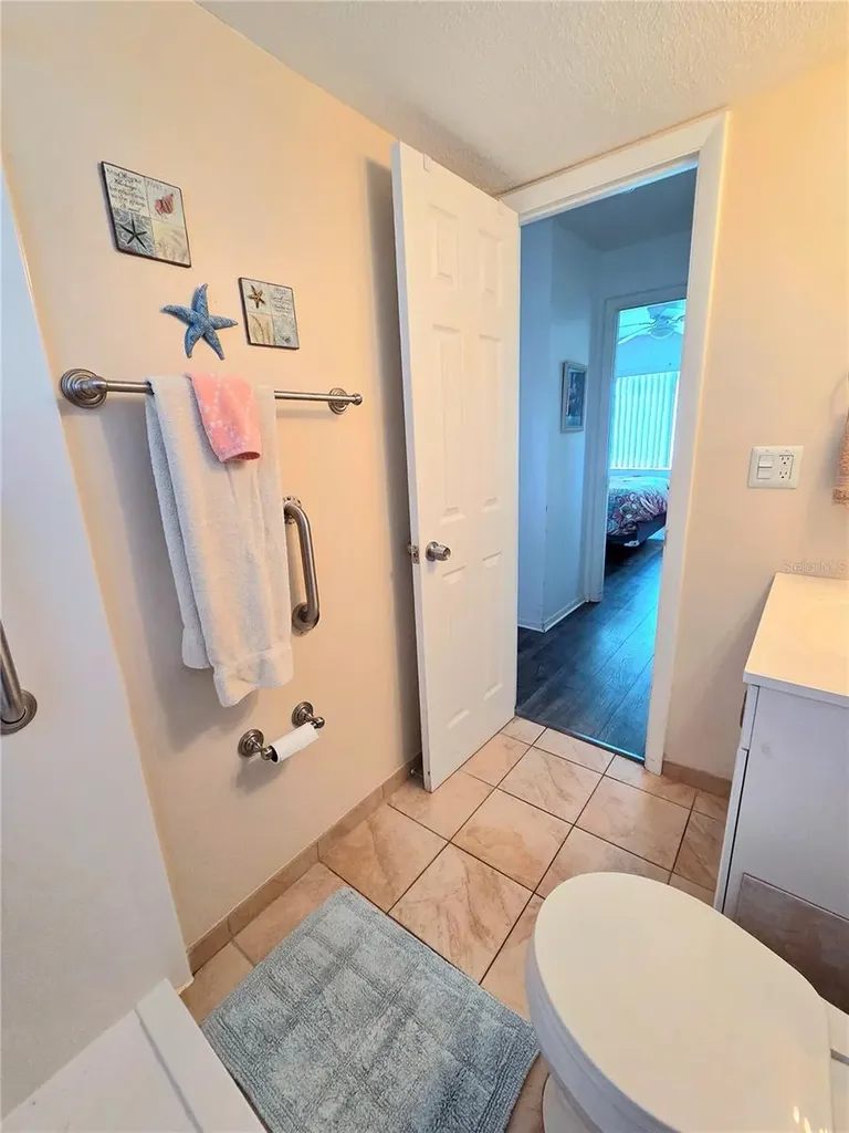1816 Restful Drive Bradenton FL 34207