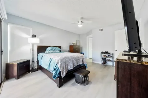 3401 Cypress Head Court Tampa FL 33618