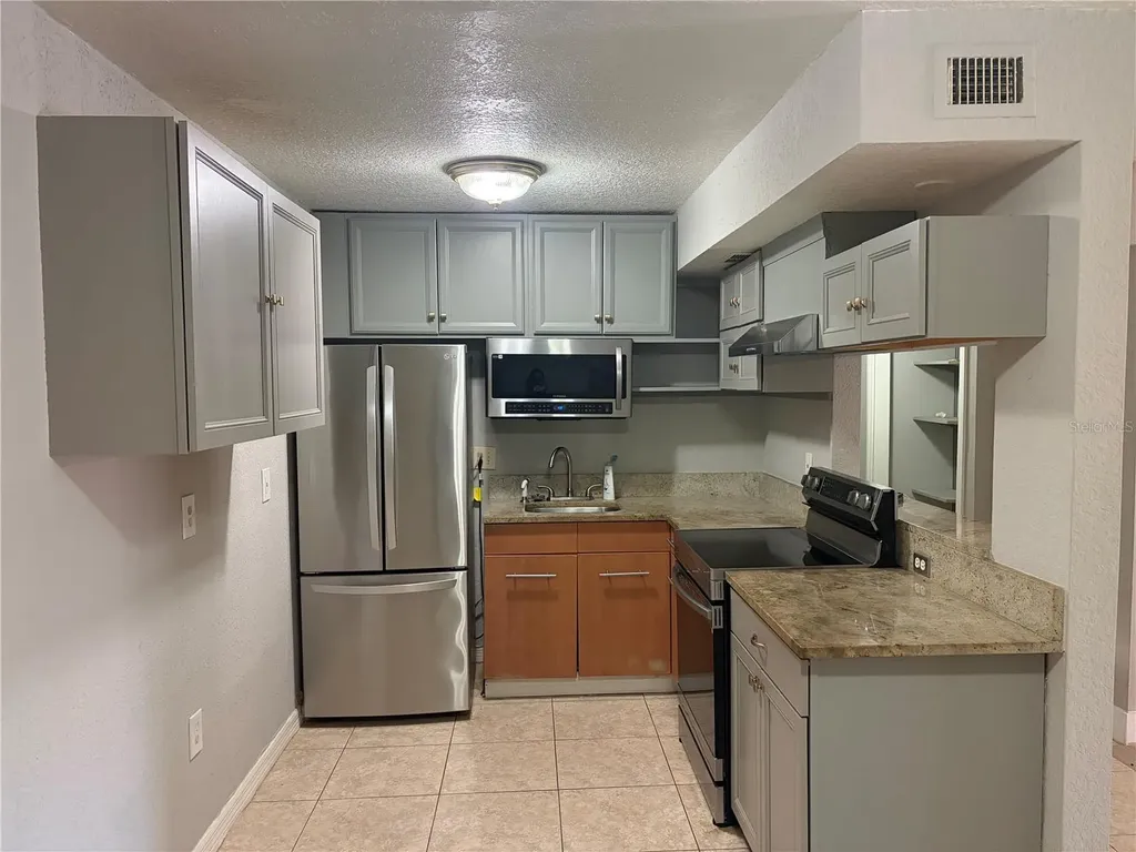 910 Lake Destiny Road Altamonte Springs FL 32714