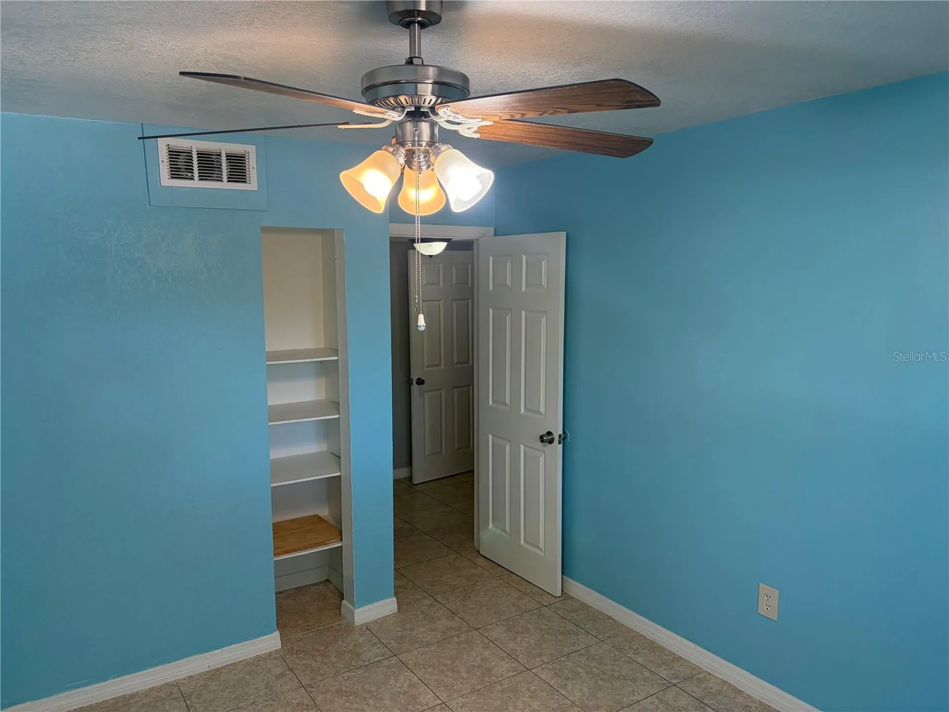 910 Lake Destiny Road Altamonte Springs FL 32714