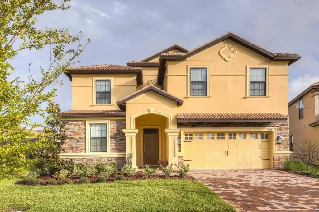 9043 Shadow Mountain Street Davenport FL 33896