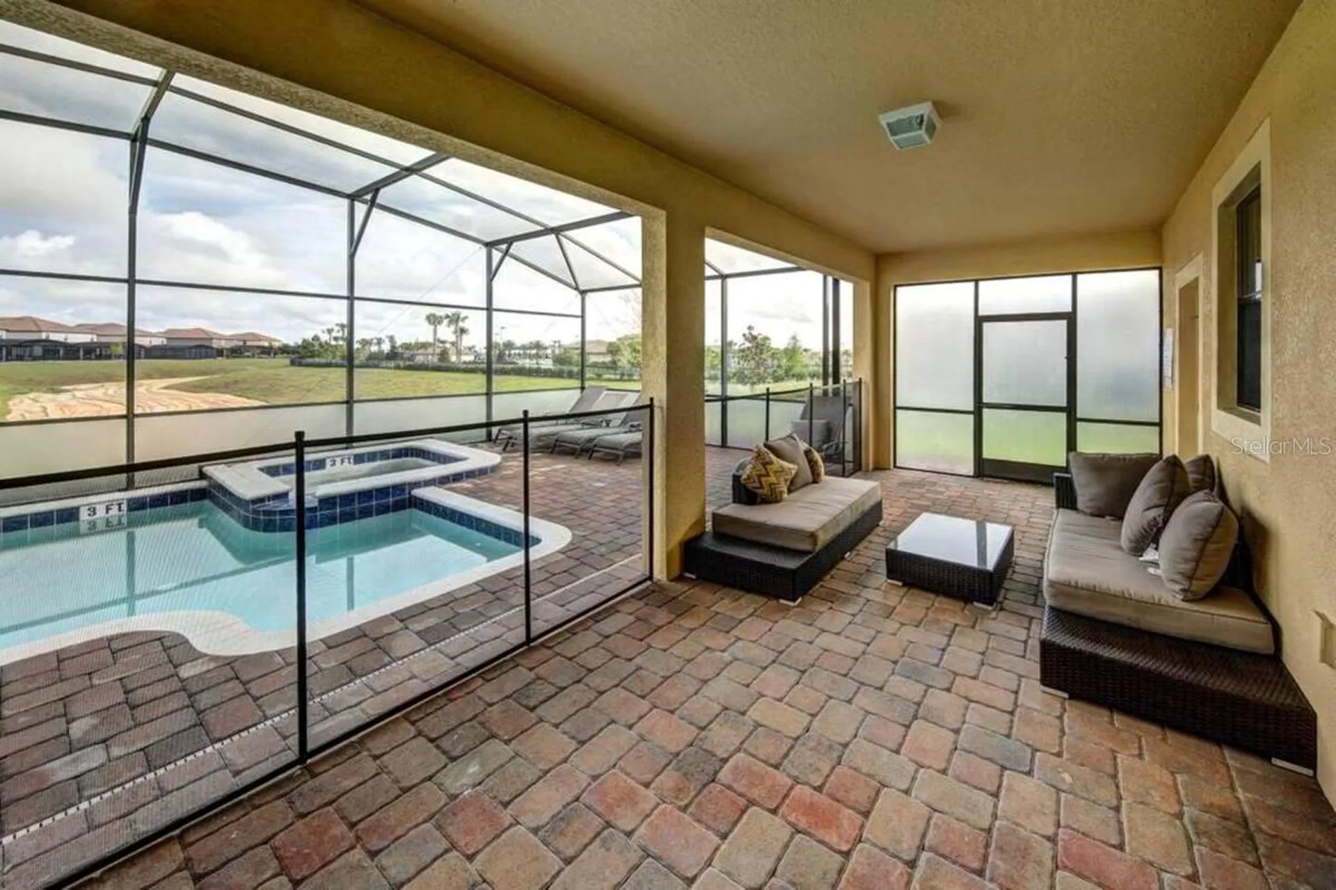 9043 Shadow Mountain Street Davenport FL 33896