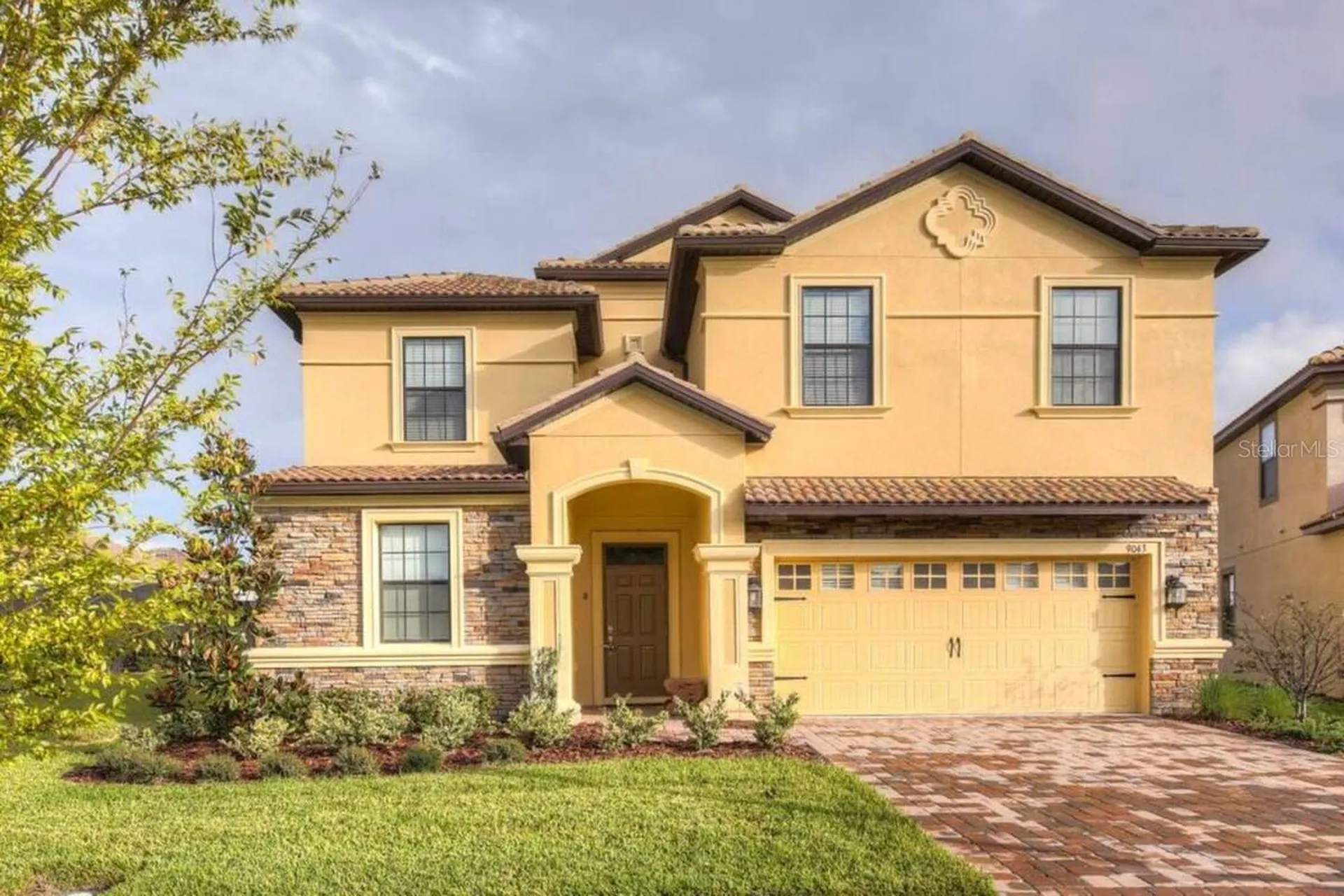 9043 Shadow Mountain Street Davenport FL 33896