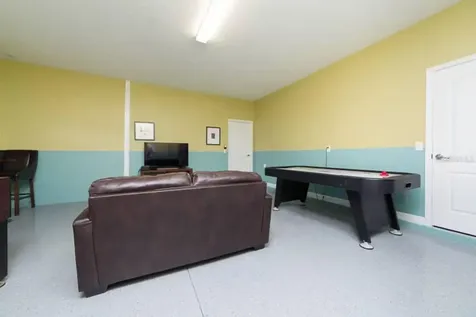 9043 Shadow Mountain Street Davenport FL 33896