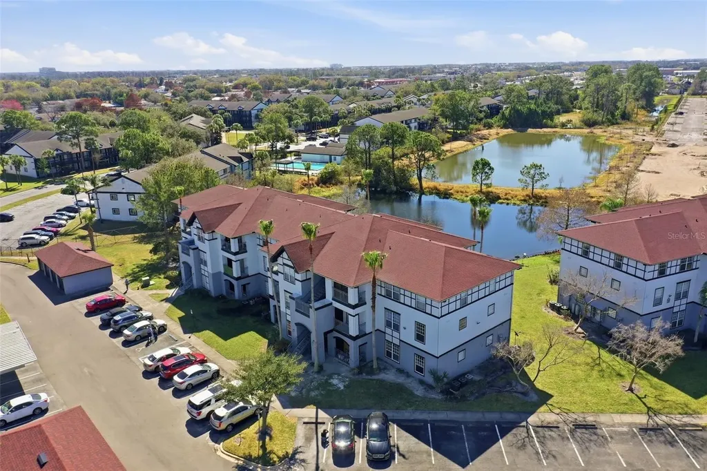 3702 Palm Desert Lane Orlando FL 32839