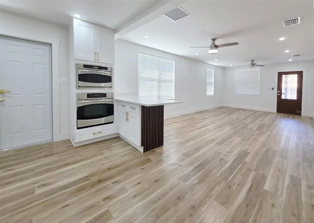 1205 E Emma Street Tampa FL 33603