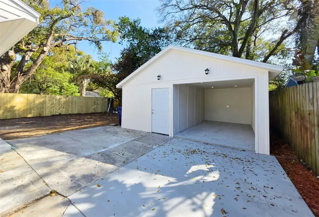 1205 E Emma Street Tampa FL 33603
