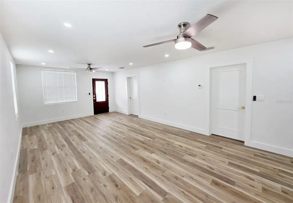 1205 E Emma Street Tampa FL 33603