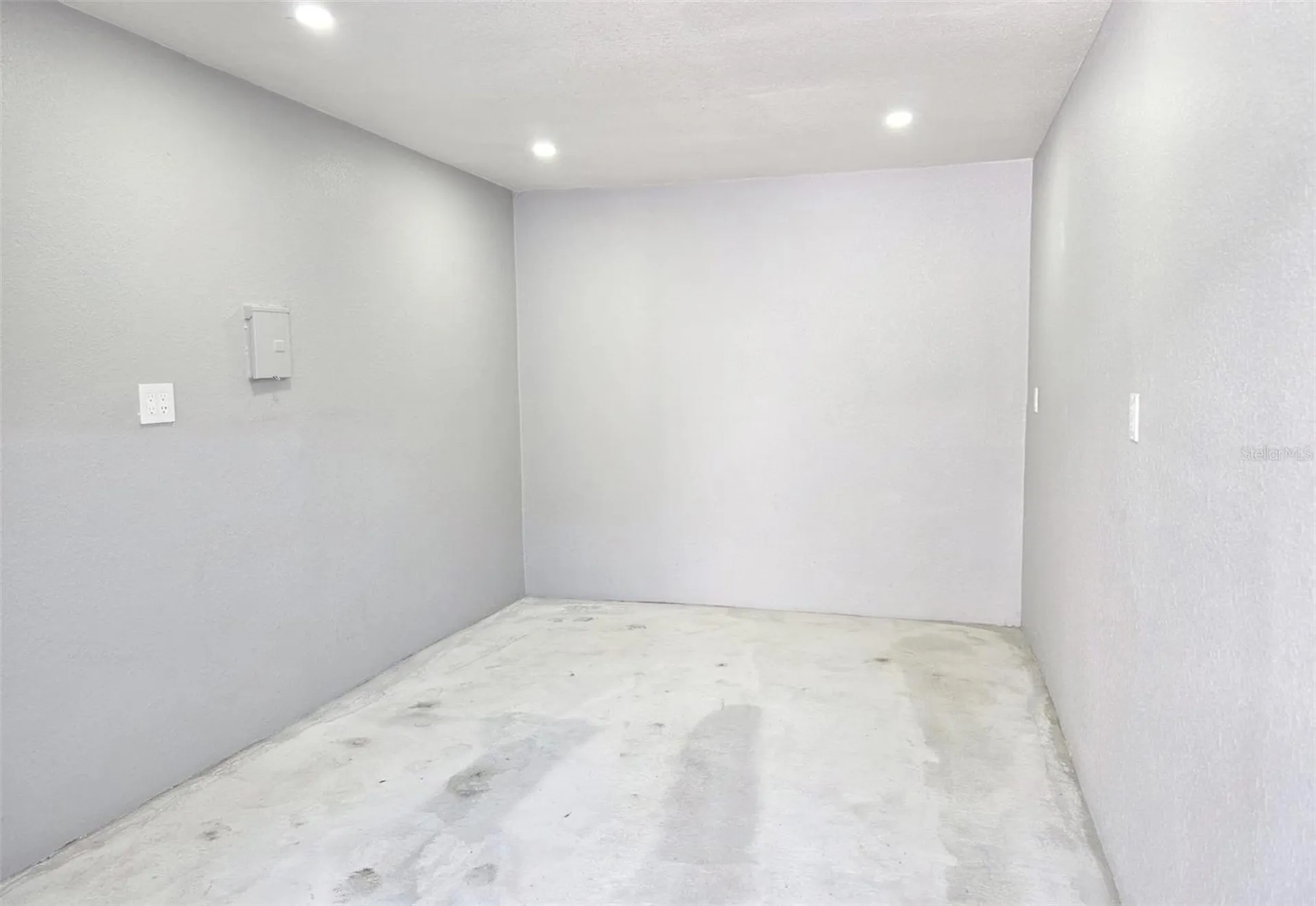 1205 E Emma Street Tampa FL 33603