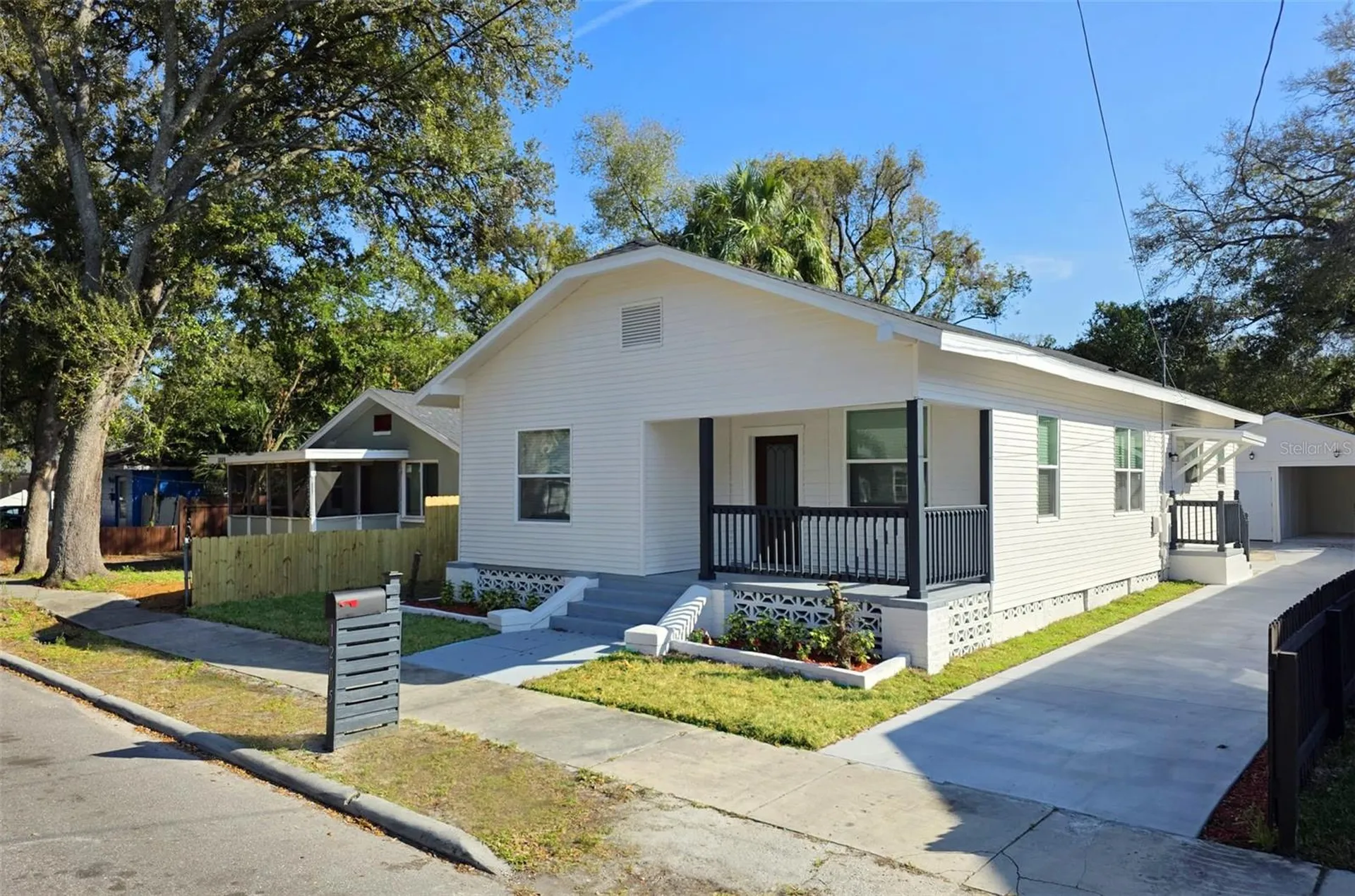 1205 E Emma Street Tampa FL 33603
