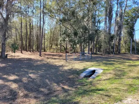 10133 SE Hawthorne Road Gainesville FL 32641