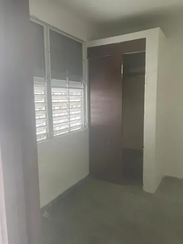 27 Calle Barbosa Las Piedras PR 00771