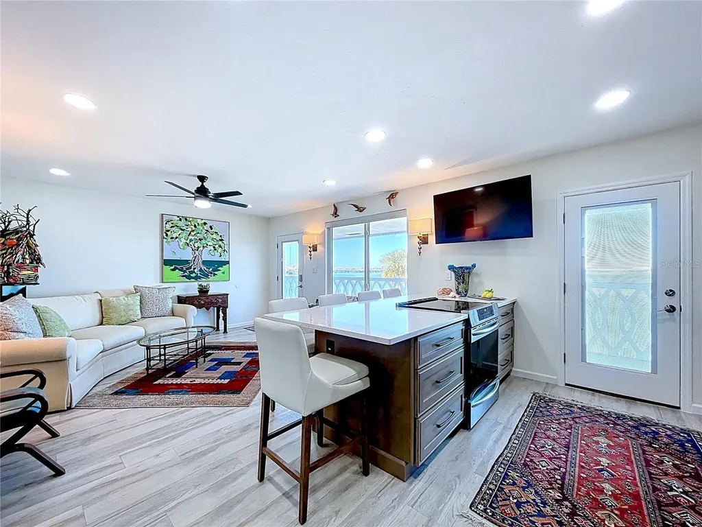763 John Ringling Boulevard Sarasota FL 34236