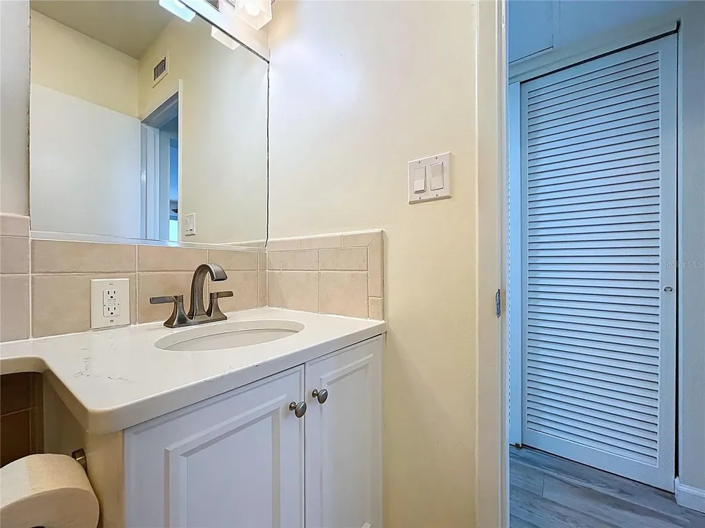 763 John Ringling Boulevard Sarasota FL 34236