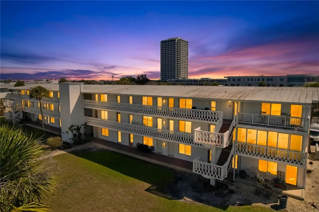 763 John Ringling Boulevard Sarasota FL 34236