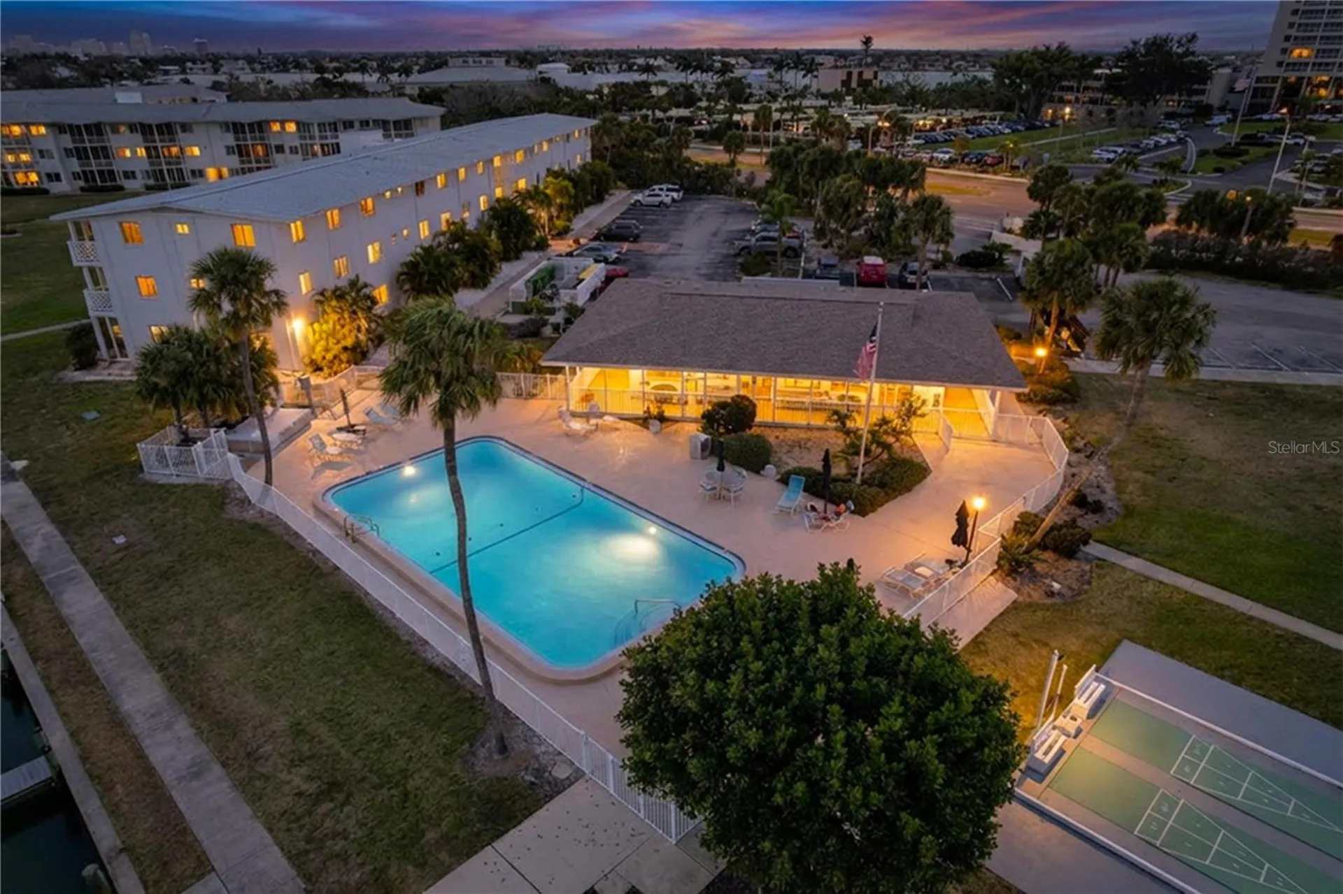 763 John Ringling Boulevard Sarasota FL 34236