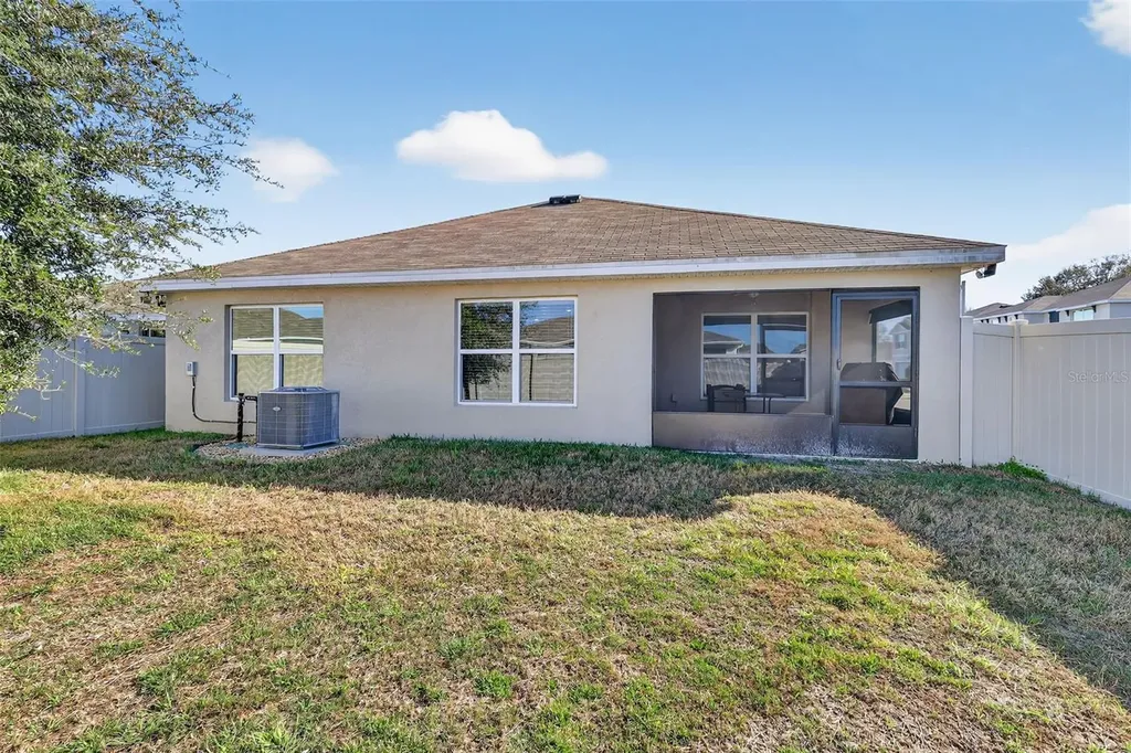 4656 Crossroads Lane Wildwood FL 34785