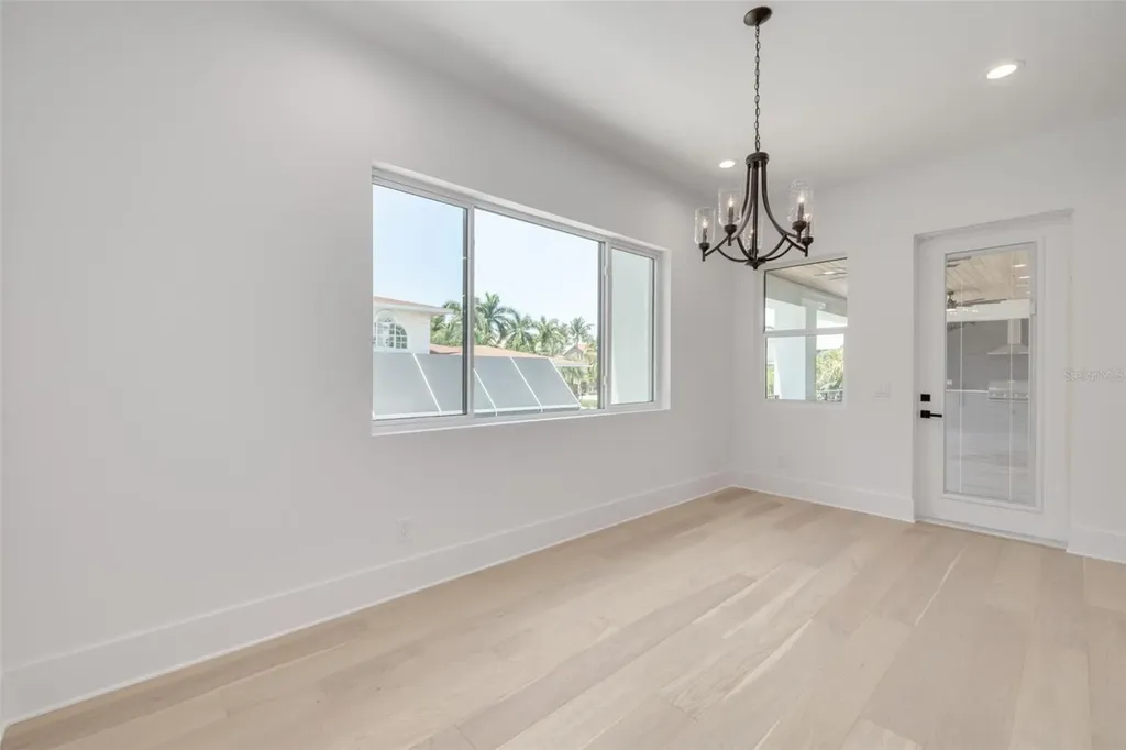 6012 Kipps Colony Drive E Gulfport FL 33707