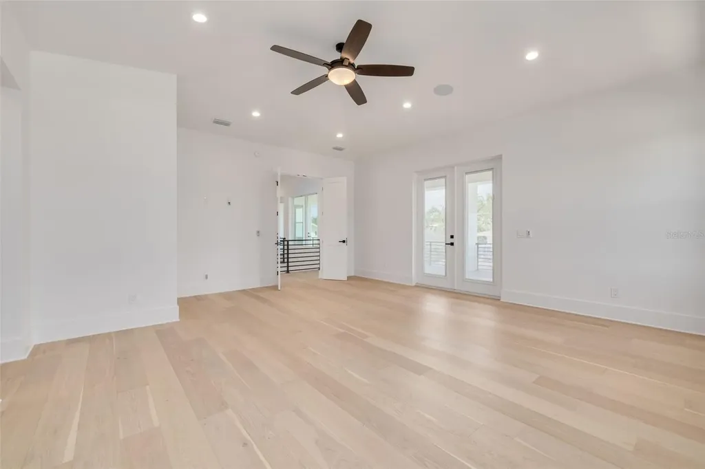 6012 Kipps Colony Drive E Gulfport FL 33707