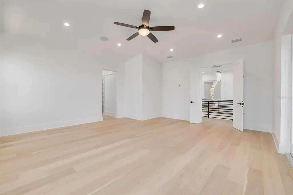 6012 Kipps Colony Drive E Gulfport FL 33707