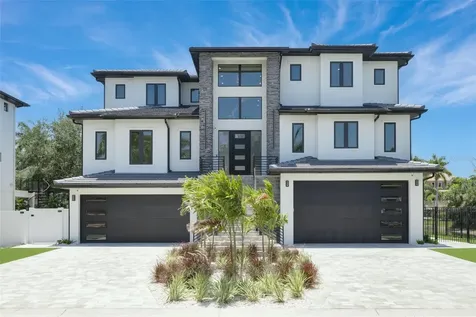 6012 Kipps Colony Drive E Gulfport FL 33707