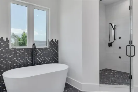 6012 Kipps Colony Drive E Gulfport FL 33707