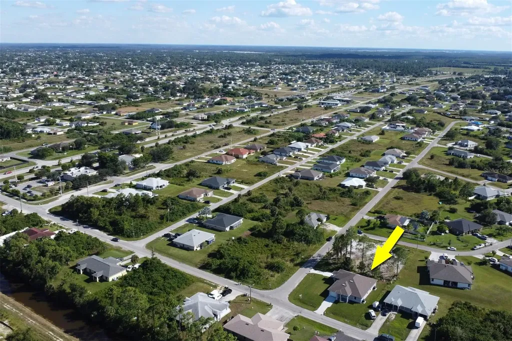 4503 15th Street SW Lehigh Acres FL 33973