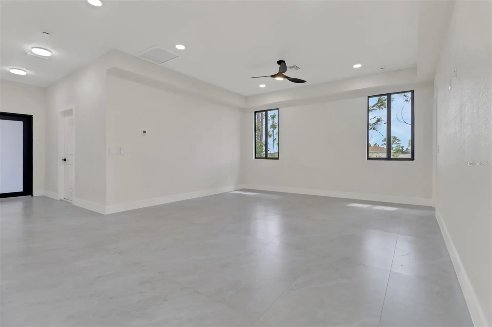 4503 15th Street SW Lehigh Acres FL 33973