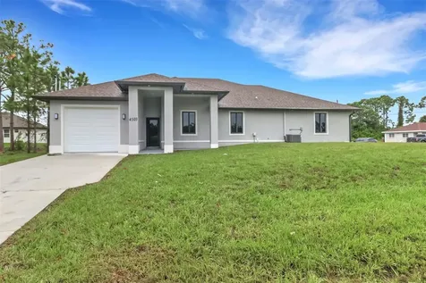4503 15th Street SW Lehigh Acres FL 33973