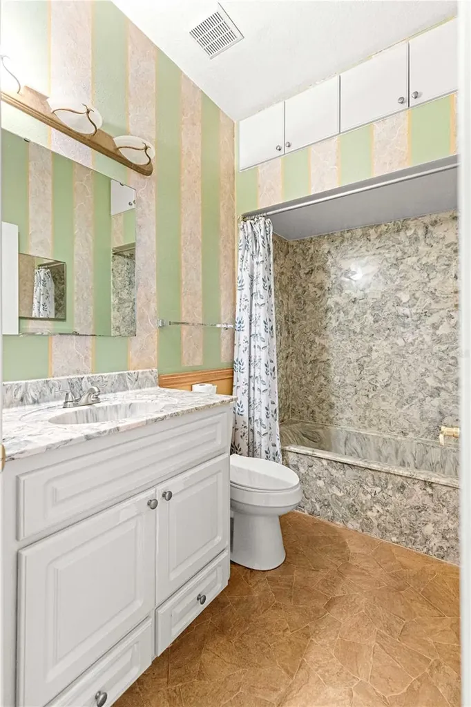 2352 NW 58th Terrace Ocala FL 34482