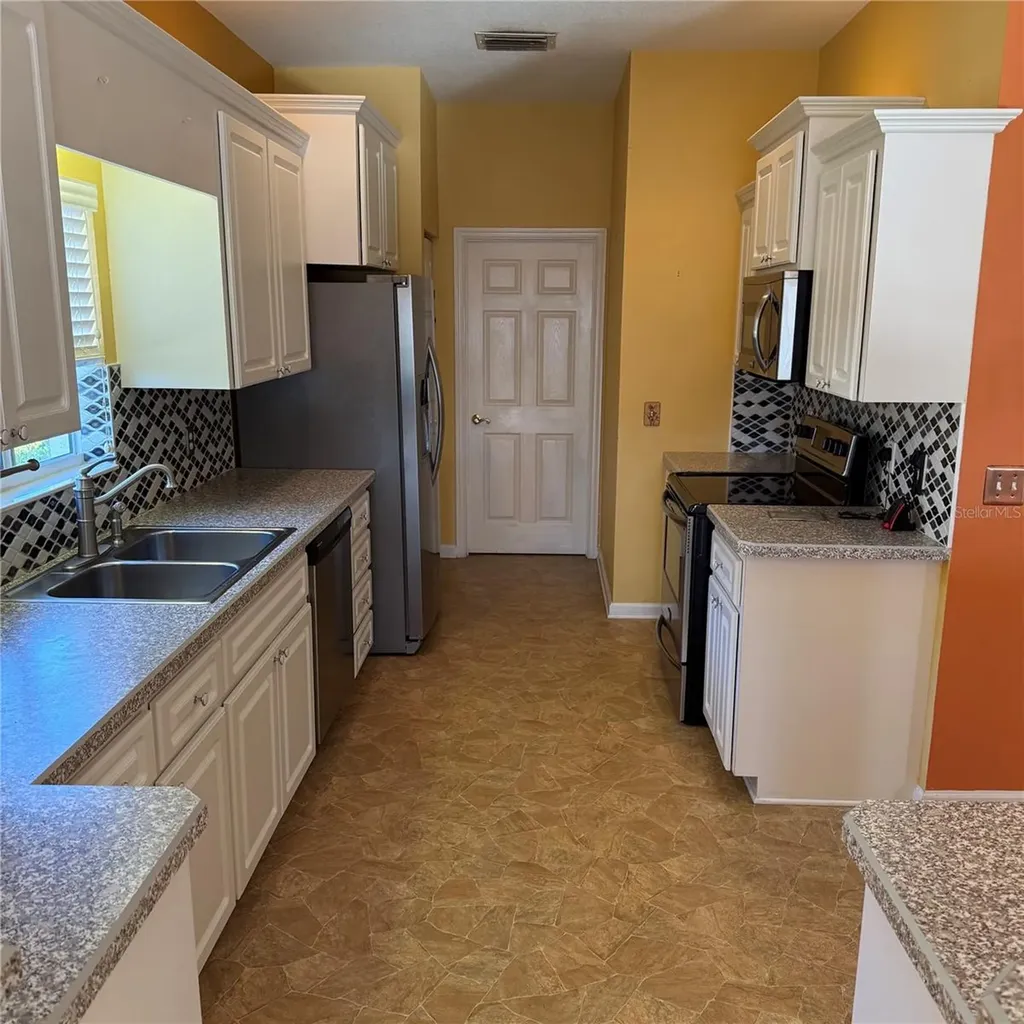 2352 NW 58th Terrace Ocala FL 34482