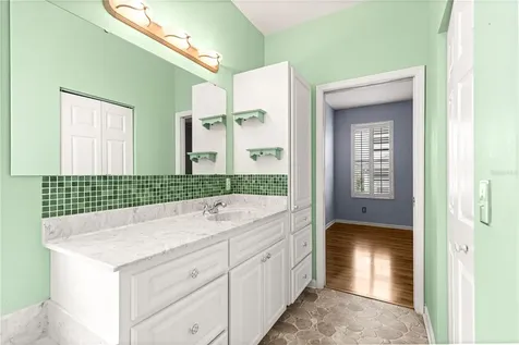 2352 NW 58th Terrace Ocala FL 34482