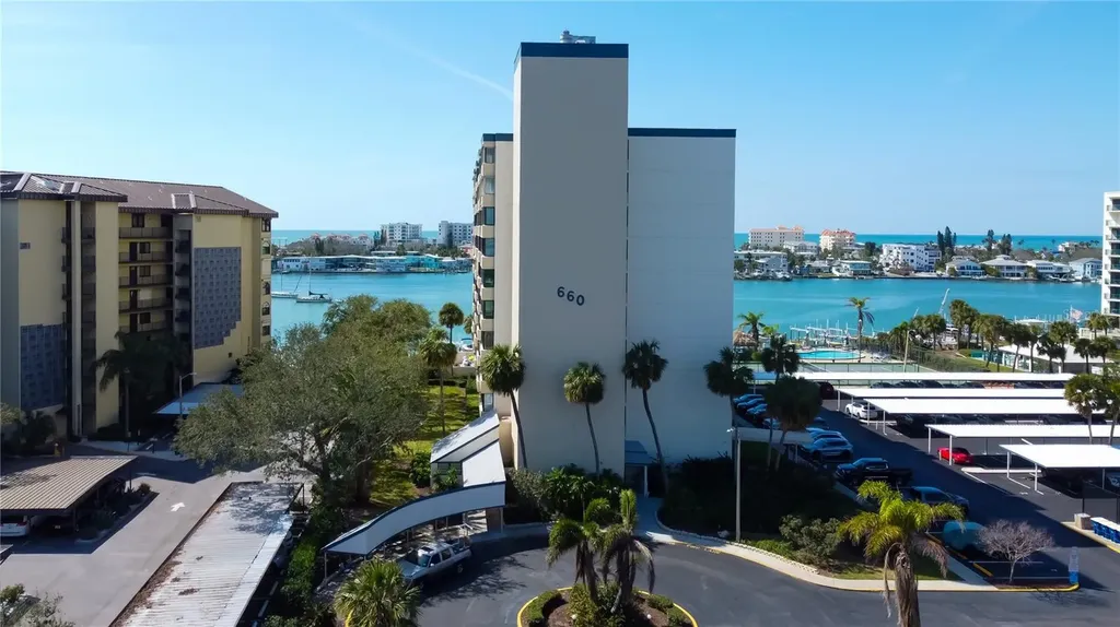 660 Island Way Clearwater Beach FL 33767