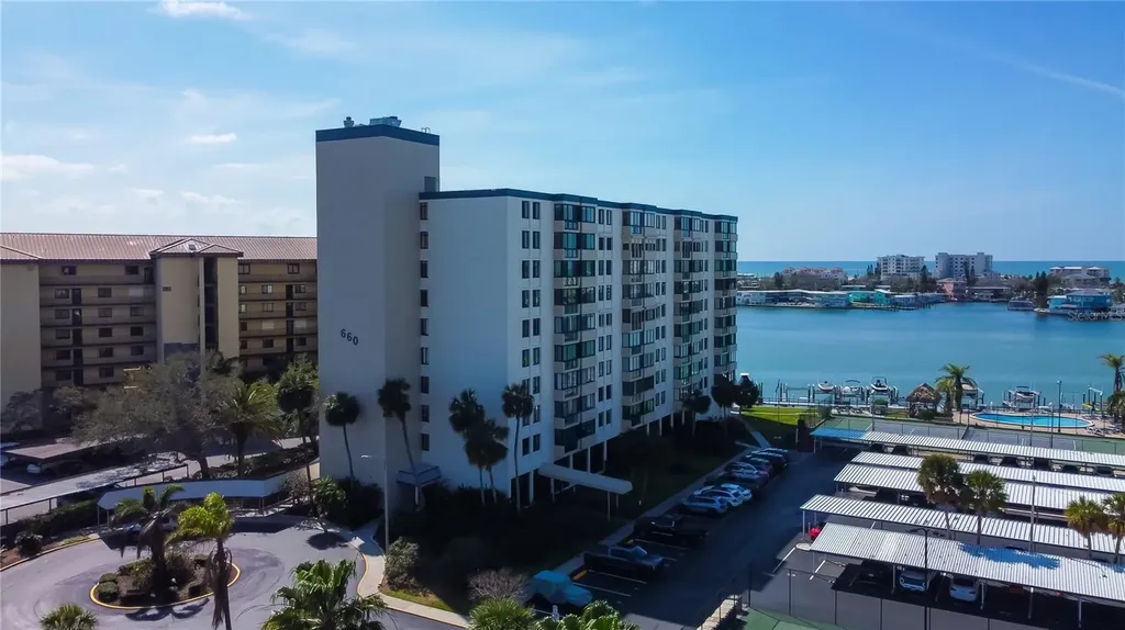 660 Island Way Clearwater Beach FL 33767