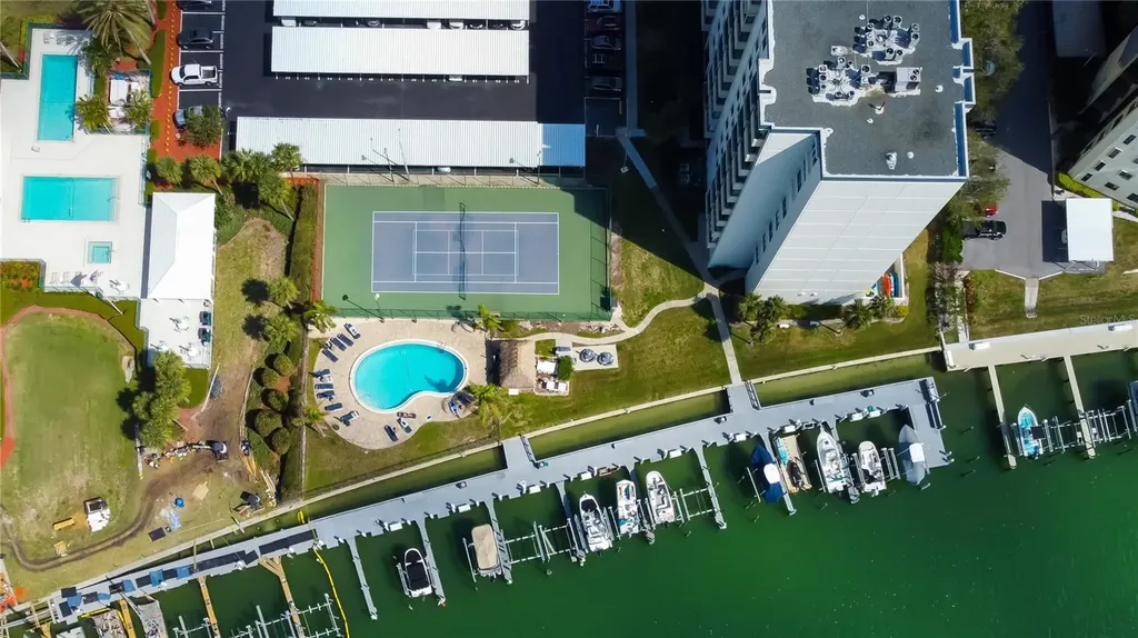 660 Island Way Clearwater Beach FL 33767