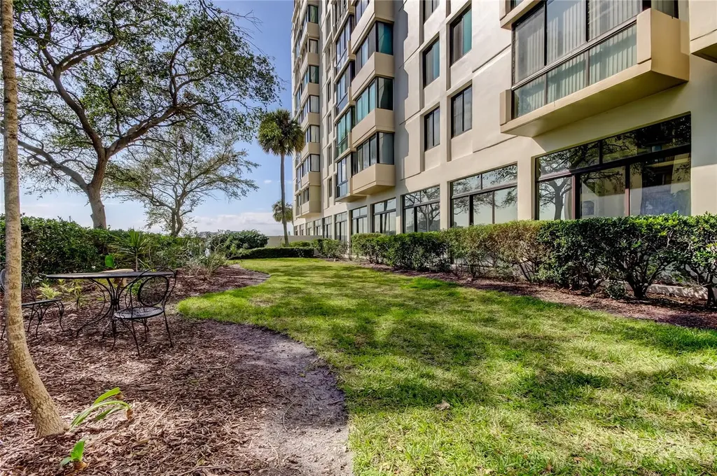 660 Island Way Clearwater Beach FL 33767