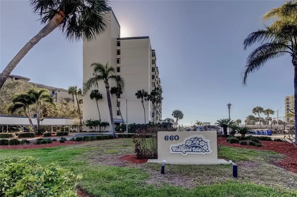 660 Island Way Clearwater Beach FL 33767