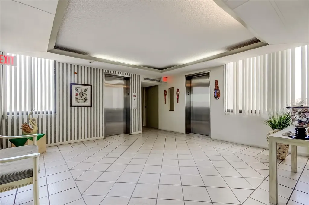660 Island Way Clearwater Beach FL 33767