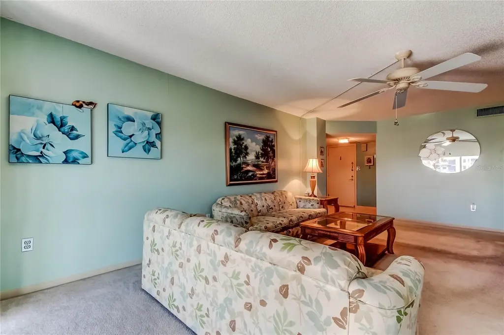 660 Island Way Clearwater Beach FL 33767
