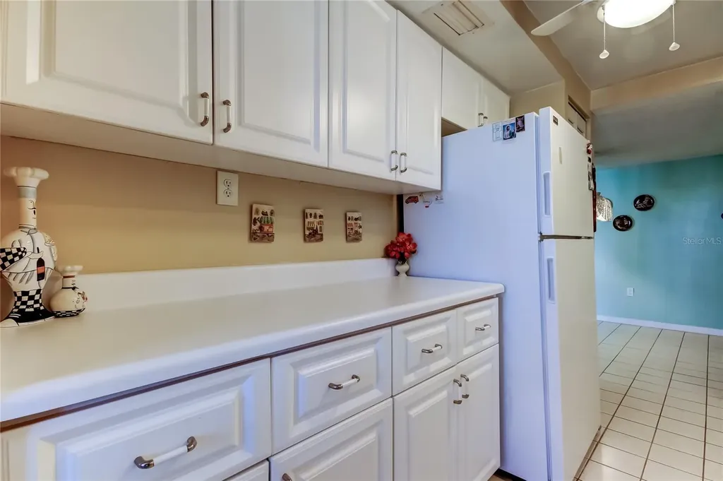 660 Island Way Clearwater Beach FL 33767