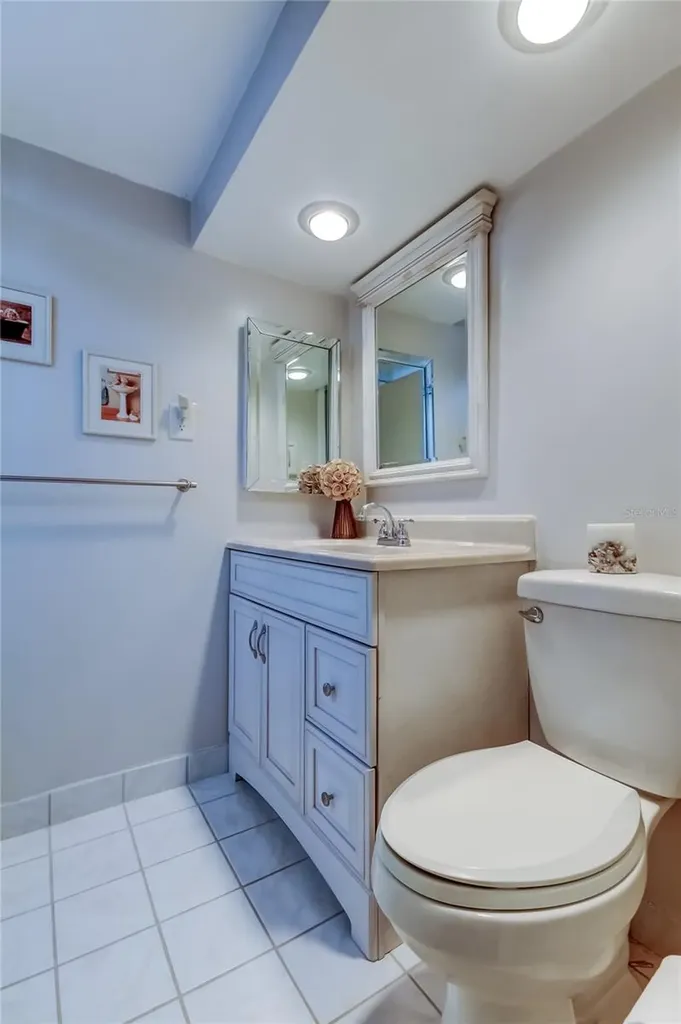 660 Island Way Clearwater Beach FL 33767