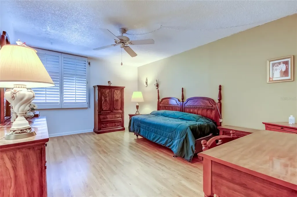 660 Island Way Clearwater Beach FL 33767