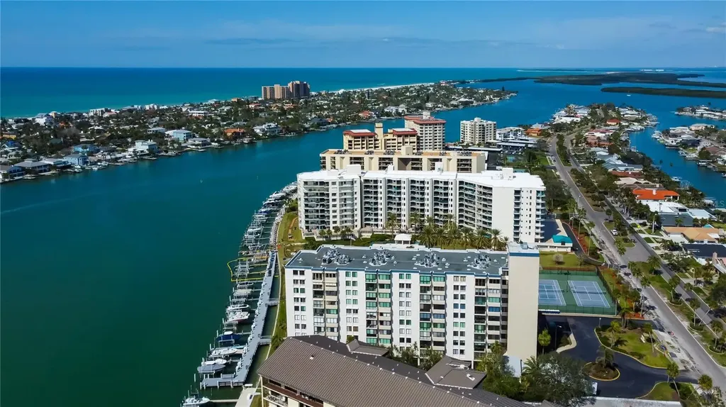 660 Island Way Clearwater Beach FL 33767