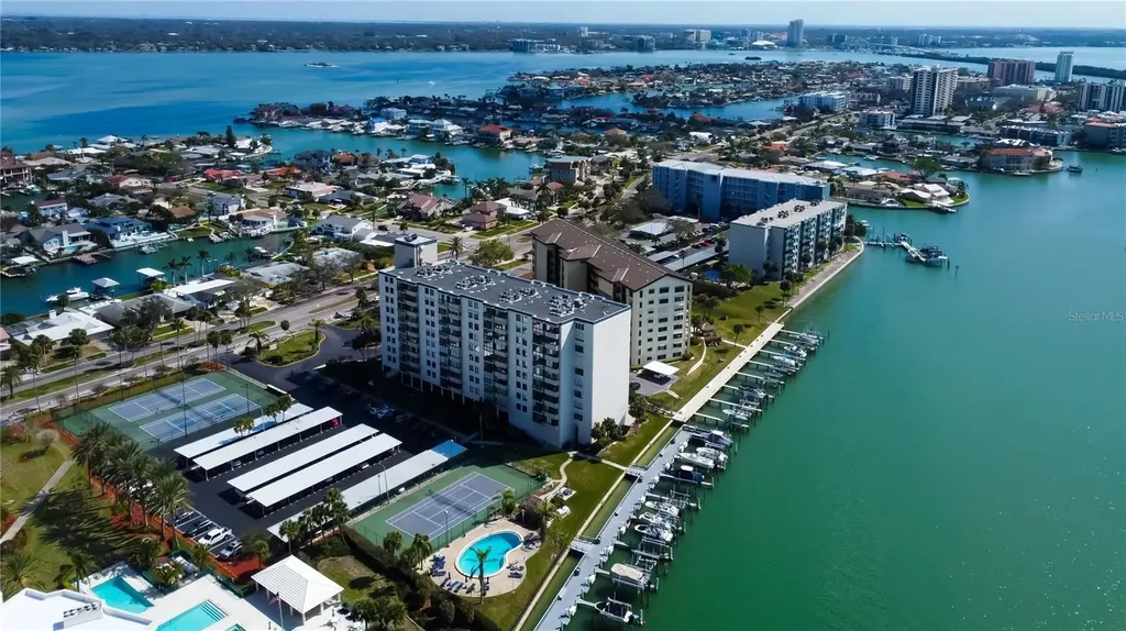660 Island Way Clearwater Beach FL 33767