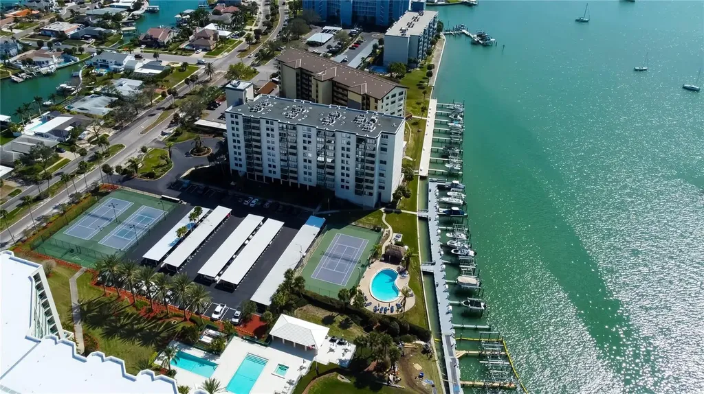 660 Island Way Clearwater Beach FL 33767